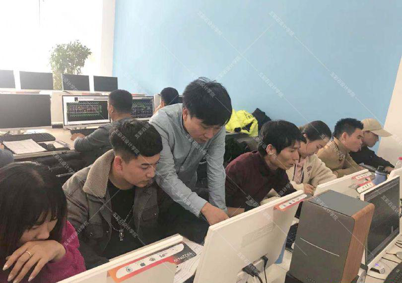 銀川影視后期制作培訓學(xué)校，真正的設計師不違背自己的設計意愿